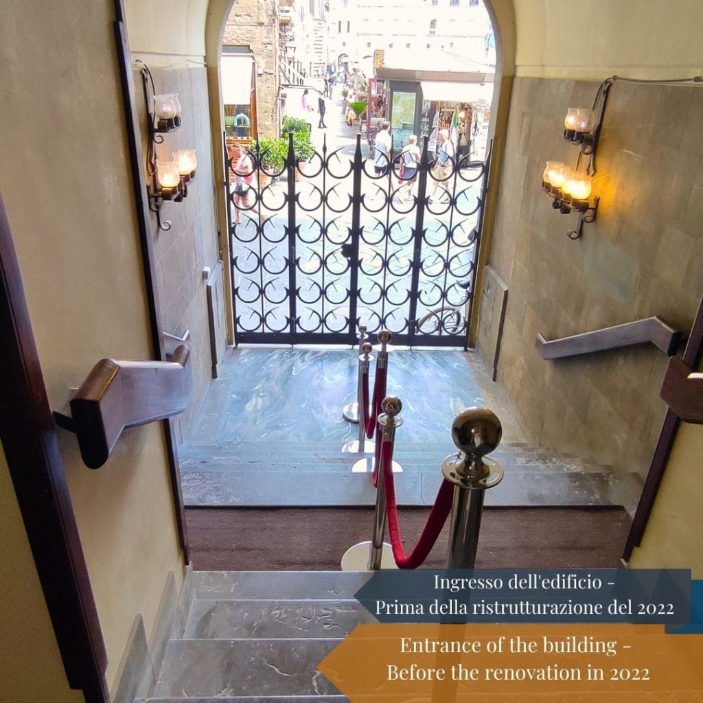 Ingresso del Palazzo prima della ristrutturazione del 2022