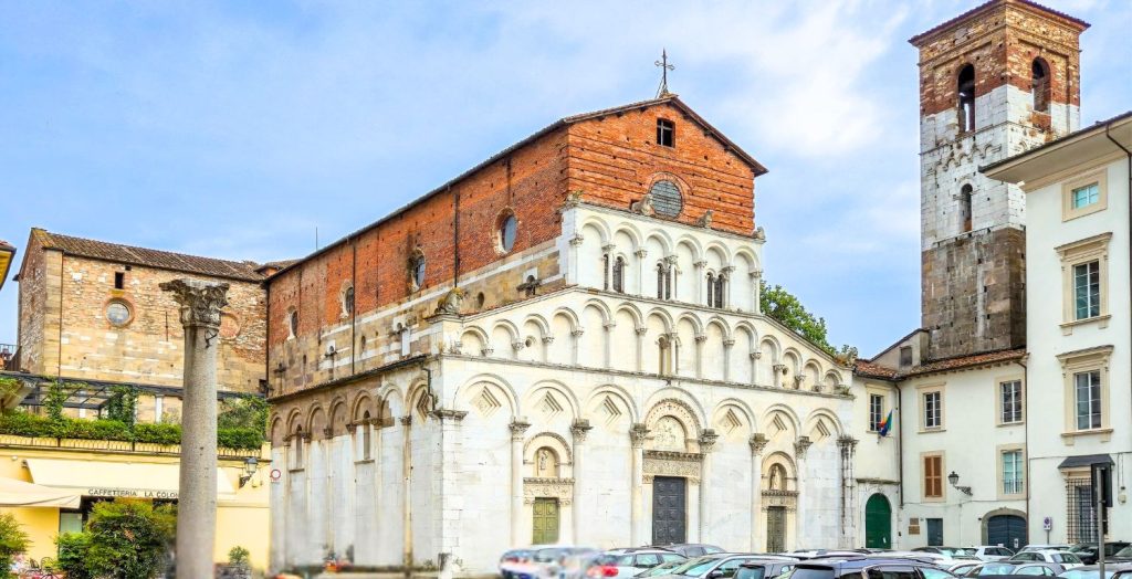 Lucca Chiesa Santa Maria Foris Portam