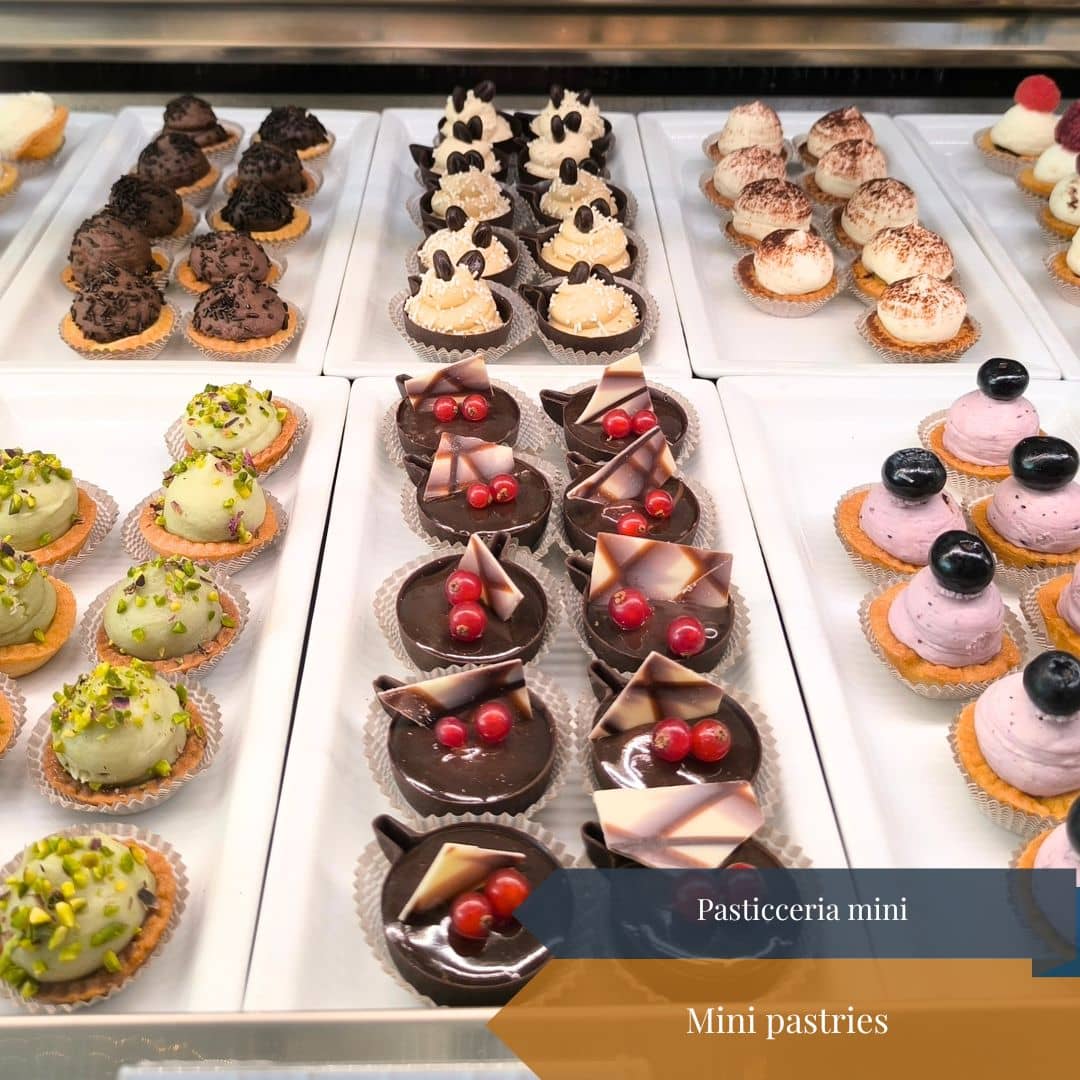 Mini pastries