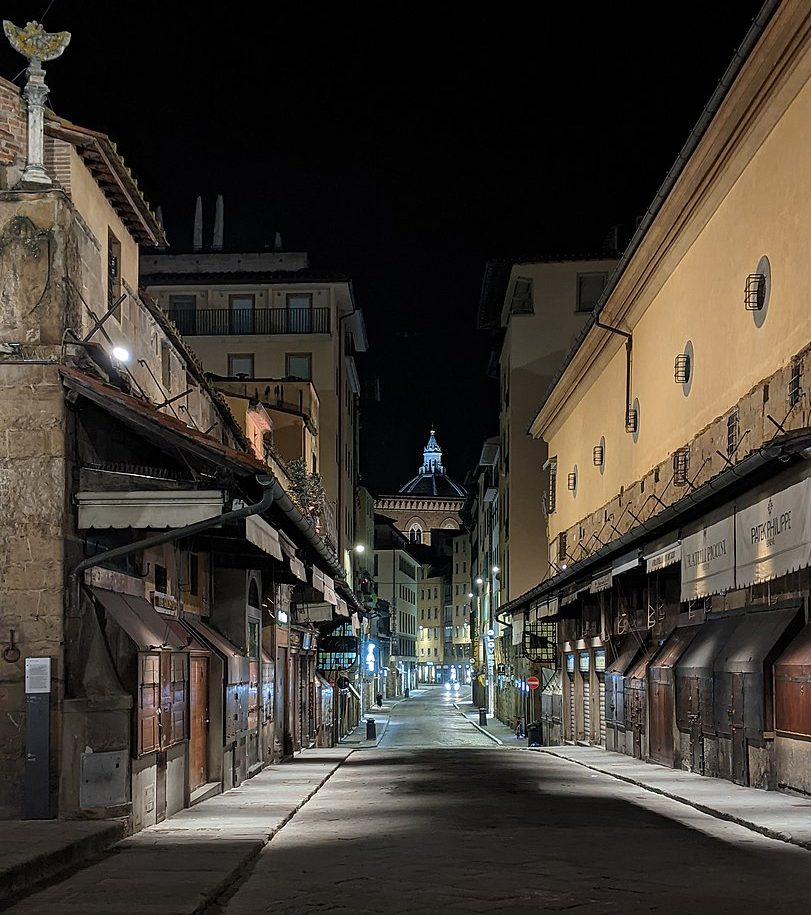 Ponte Vecchio at night